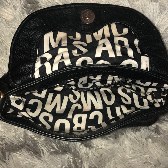 MARC by Marc Jacobs Classic Q - Karlie Crossbody - Picture 4 of 7